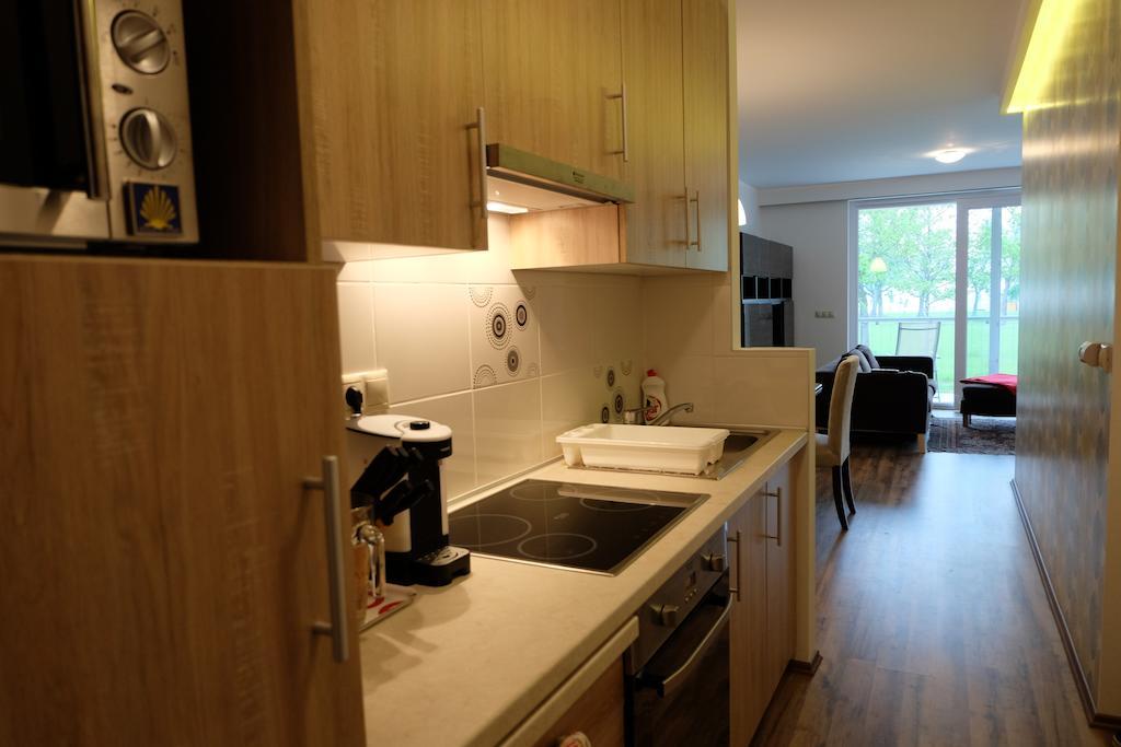Piano Balaton Apartment Zamardi Room photo